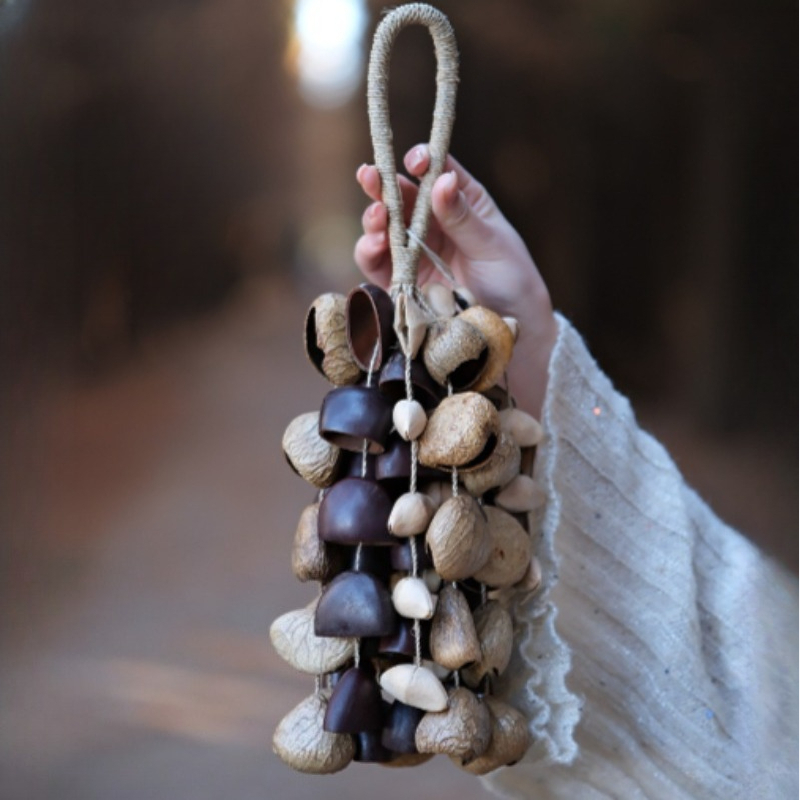 ナットシェル・ウィンドベル サウンドヒーリング ハンドヘルド - Musical Instrument Chimes のレビューと価格